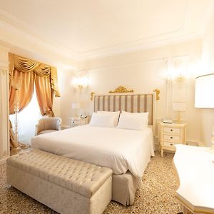 Camera superior con letto king size